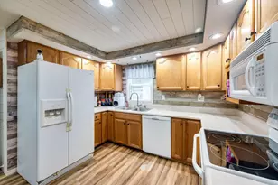 161 Superior St, Marion, OH 43302 - Photo 2