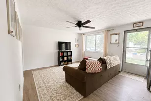 6073 Silverwood St, Columbus, OH 43229 - Photo 2