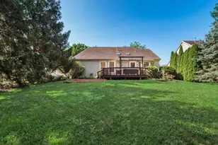 6380 Rossmore Ln, Canal Winchester, OH 43110 - Photo 4