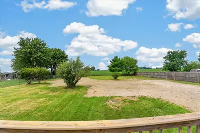 7725 White Oak Road NE, Bloomingburg, OH 43106 - Photo 20