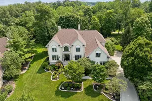 8914 Tartan Fields Dr, Dublin, OH 43017 - Photo 1