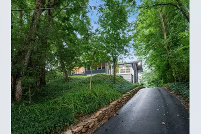 6107 Riverside Drive, Powell, OH 43065 - Photo 2