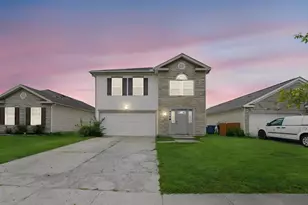 4149 Town Square Dr, Canal Winchester, OH 43110 - Photo 2