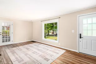 353 Blenheim Rd, Columbus, OH 43214 - Photo 8