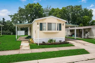 483 Shenandoah Valley Dr, Columbus, OH 43207 - Photo 2