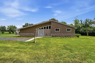5146 Norton Rd, Grove City, OH 43123 - Photo 2