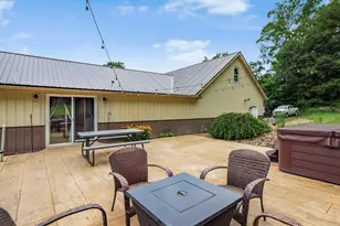 1835 Lutz Ln, Zanesville, OH 43701 - Photo 10