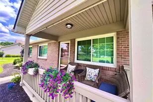 4250 Wincove Dr, Groveport, OH 43125 - Photo 2