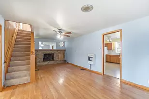 189 N 10th St, Newark, OH 43055 - Photo 6