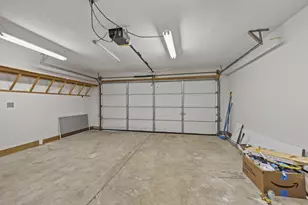 5759 Chanwick Dr, Galloway, OH 43119 - Photo 32