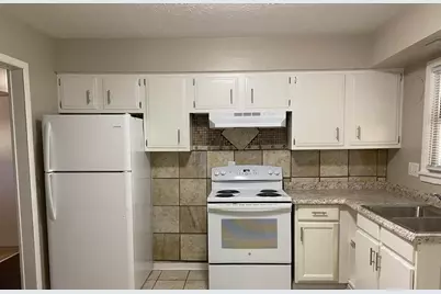 2059 Bancroft Street, Columbus, OH 43219 - Photo 4