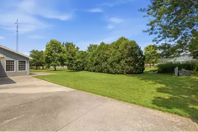 1104 Farmington Lane, Washington Court House, OH 43160 - Photo 50