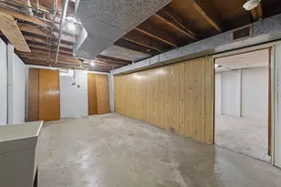 4845 Bourke Rd, Columbus, OH 43229 - Photo 36