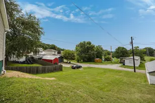 362 Cahalen St, Crooksville, OH 43731 - Photo 32