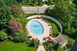1 Miranova Pl, Columbus, OH 43215 - Photo 32
