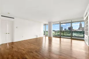 1 Miranova Pl, Columbus, OH 43215 - Photo 2