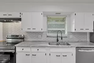 3740 Dehner Dr, Columbus, OH 43227 - Photo 14