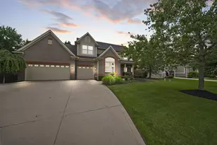 1858 Hazelwood Dr, Pataskala, OH 43062 - Photo 8