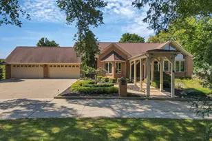 4037 Dublin Rd, Columbus, OH 43221 - Photo 2