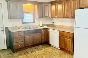 414 E Mound St, Circleville, OH 43113 - Photo 4