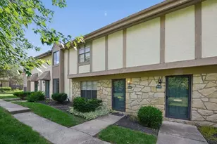 6164 Stornoway Dr S, Columbus, OH 43213 - Photo 1