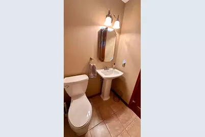 605 Oakwood Drive, Bellefontaine, OH 43311 - Photo 18