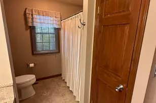 605 Oakwood Dr, Bellefontaine, OH 43311 - Photo 32
