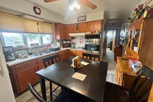 1605 Sunset Dr, Washington Court House, OH 43160 - Photo 8