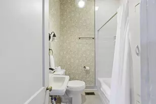 83 Wilson Ave, Columbus, OH 43205 - Photo 8