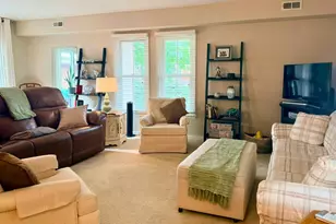 1555 Lafayette Dr, Columbus, OH 43220 - Photo 1
