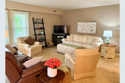 1555 Lafayette Drive #B, Columbus, OH 43220 - Photo 4