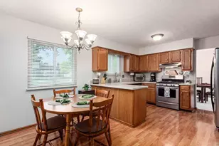 2161 Ransom Oaks Dr, Columbus, OH 43228 - Photo 16