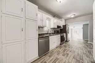 2483 Valleyview Dr, Columbus, OH 43204 - Photo 20