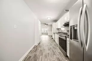 2483 Valleyview Dr, Columbus, OH 43204 - Photo 18