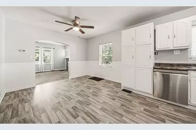 2483 Valleyview Drive, Columbus, OH 43204 - Photo 14