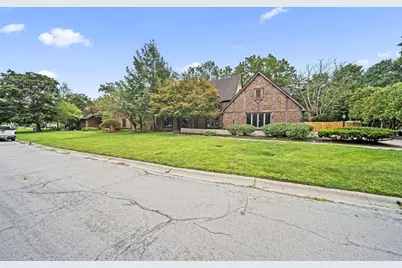 825 Bluffview Drive, Columbus, OH 43235 - Photo 42