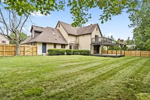 825 Bluffview Dr, Columbus, OH 43235 - Photo 46