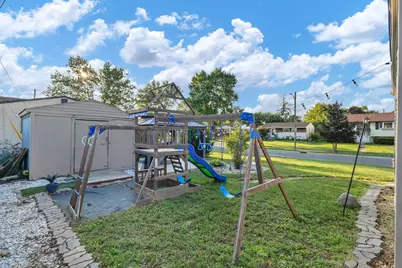 693 Maurine Drive, Columbus, OH 43228 - Photo 6