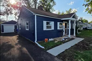295 S Hampton Rd, Columbus, OH 43213 - Photo 2