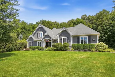 7182 Hoover Reserve Court N, Westerville, OH 43081 - Photo 2