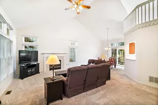 1811 Deer Crossing Dr, Marysville, OH 43040 - Photo 6