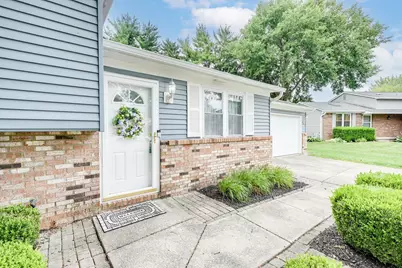 2054 Decker Court, Columbus, OH 43235 - Photo 4