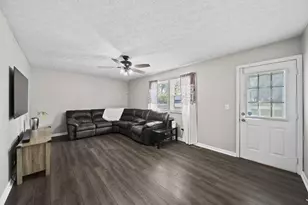 4087 Wintergreen Blvd, Columbus, OH 43230 - Photo 10