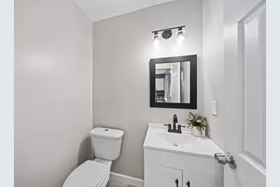4087 Wintergreen Boulevard, Columbus, OH 43230 - Photo 12