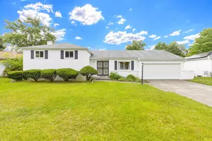 5485 Walshire Dr, Columbus, OH 43232 - Photo 1