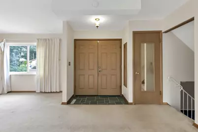 5485 Walshire Drive, Columbus, OH 43232 - Photo 6