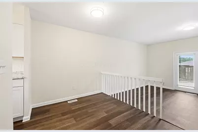 3667 McCarley Drive S, Columbus, OH 43228 - Photo 8