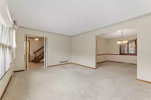 873 Prince William Ln, Westerville, OH 43081 - Photo 6