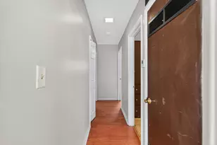 2277 Marcia Dr, Columbus, OH 43211 - Photo 34