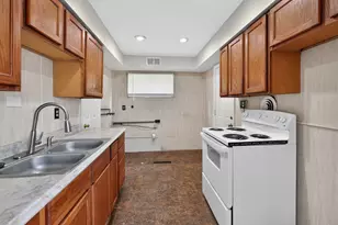 2277 Marcia Dr, Columbus, OH 43211 - Photo 14